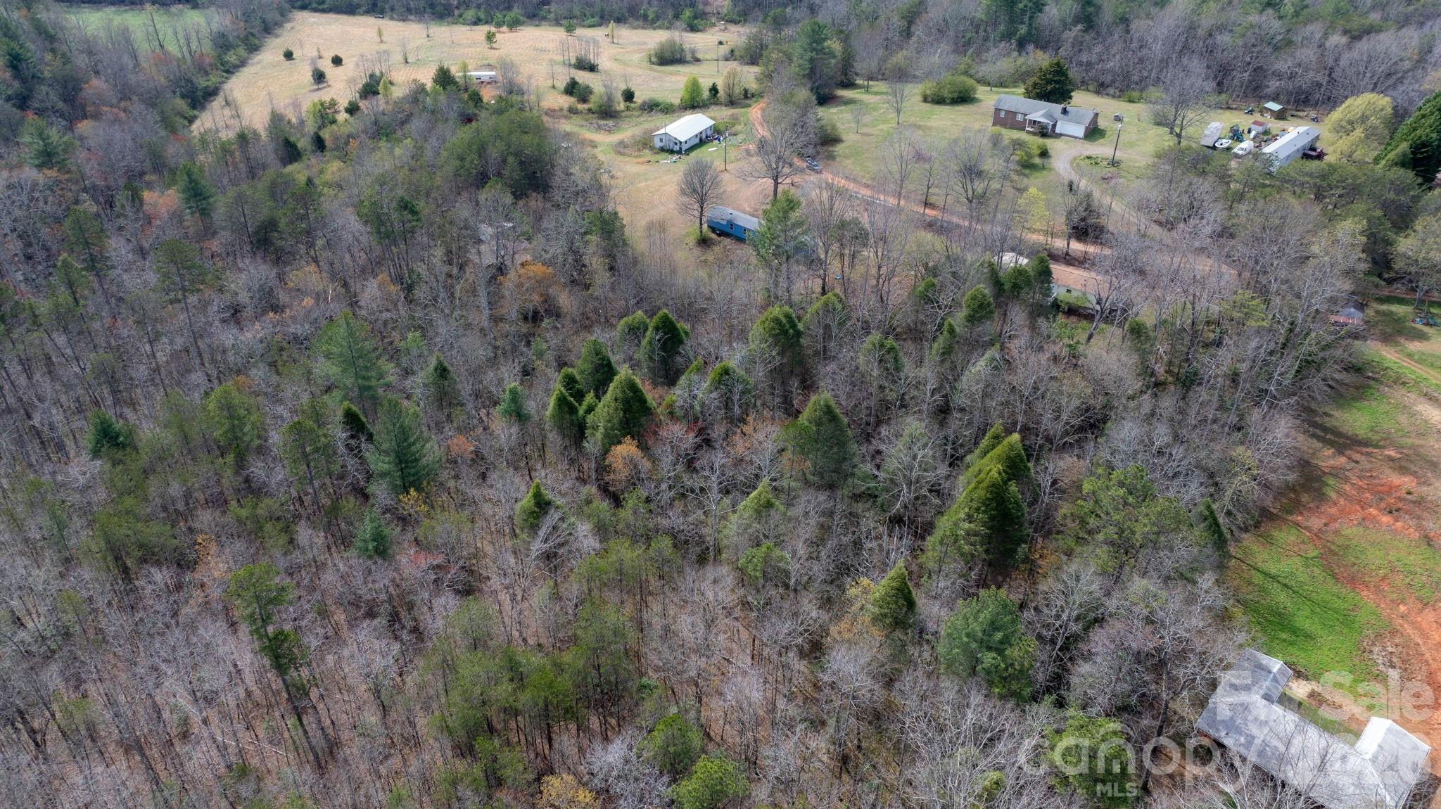 5624 R & R Farm Road Connelly Springs NC 28612
