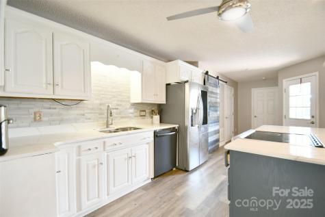 2914 Weatherfield Drive Lincolnton NC 28092