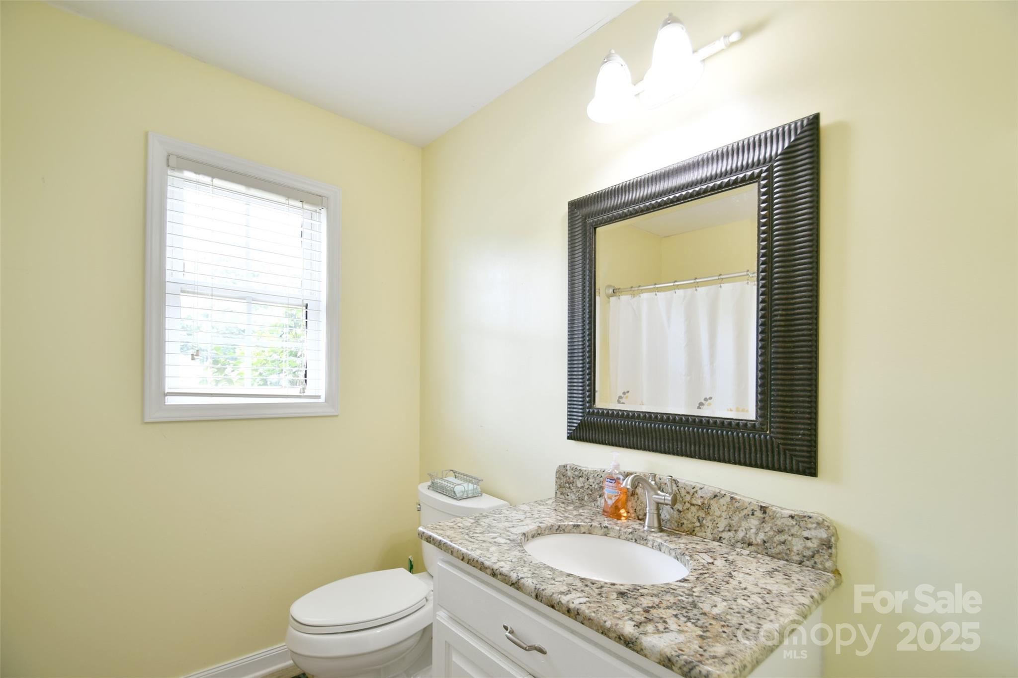 2914 Weatherfield Drive Lincolnton NC 28092