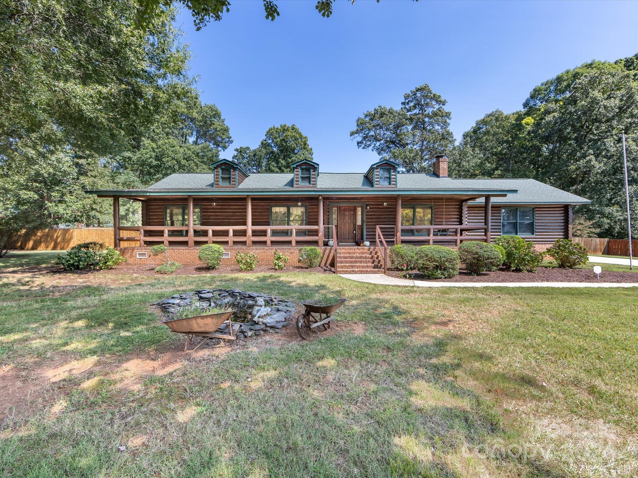 5412 Beam Lake Drive Charlotte NC 28216
