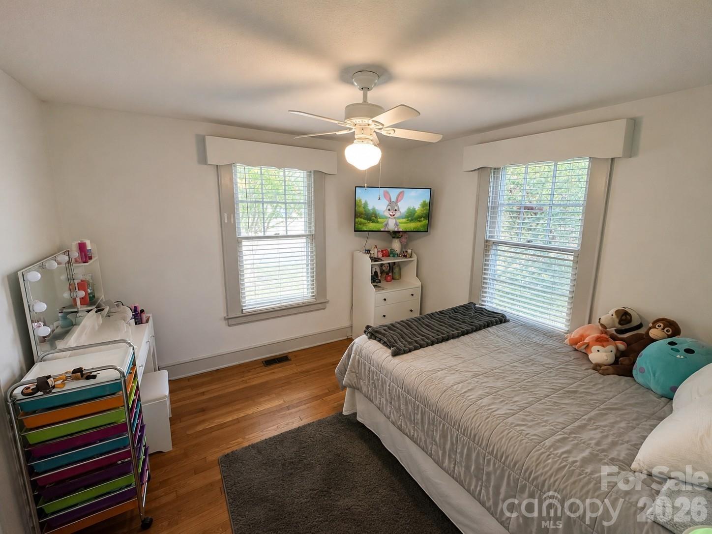 36 20th Avenue NE Hickory NC 28601