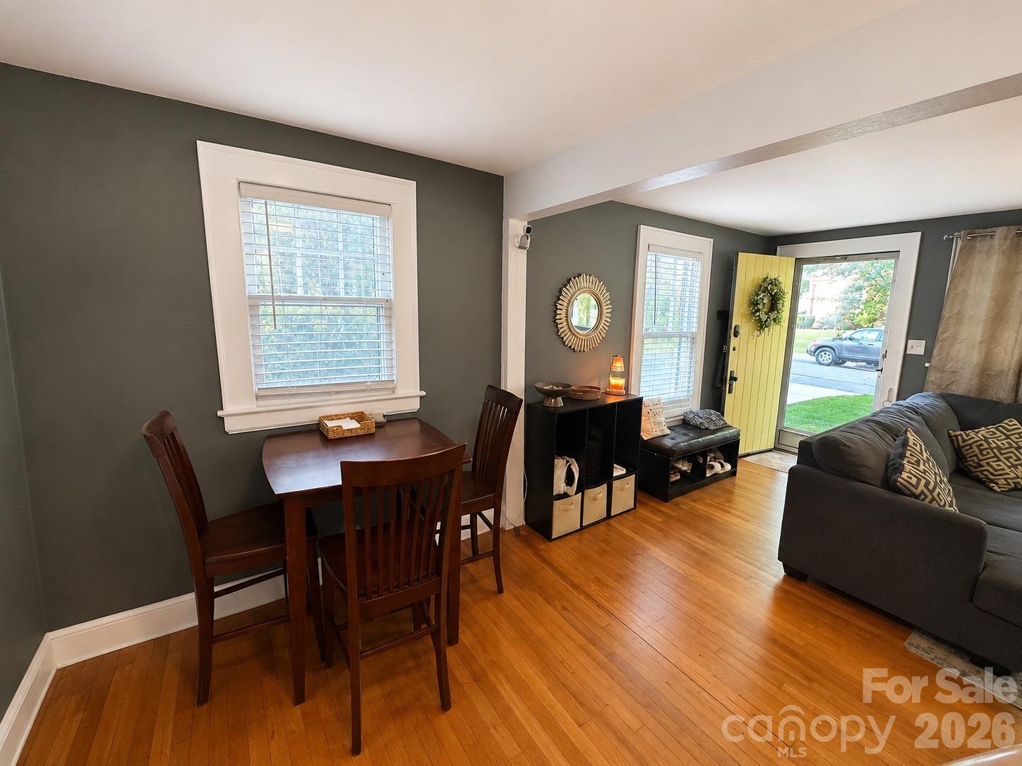 36 20th Avenue NE Hickory NC 28601