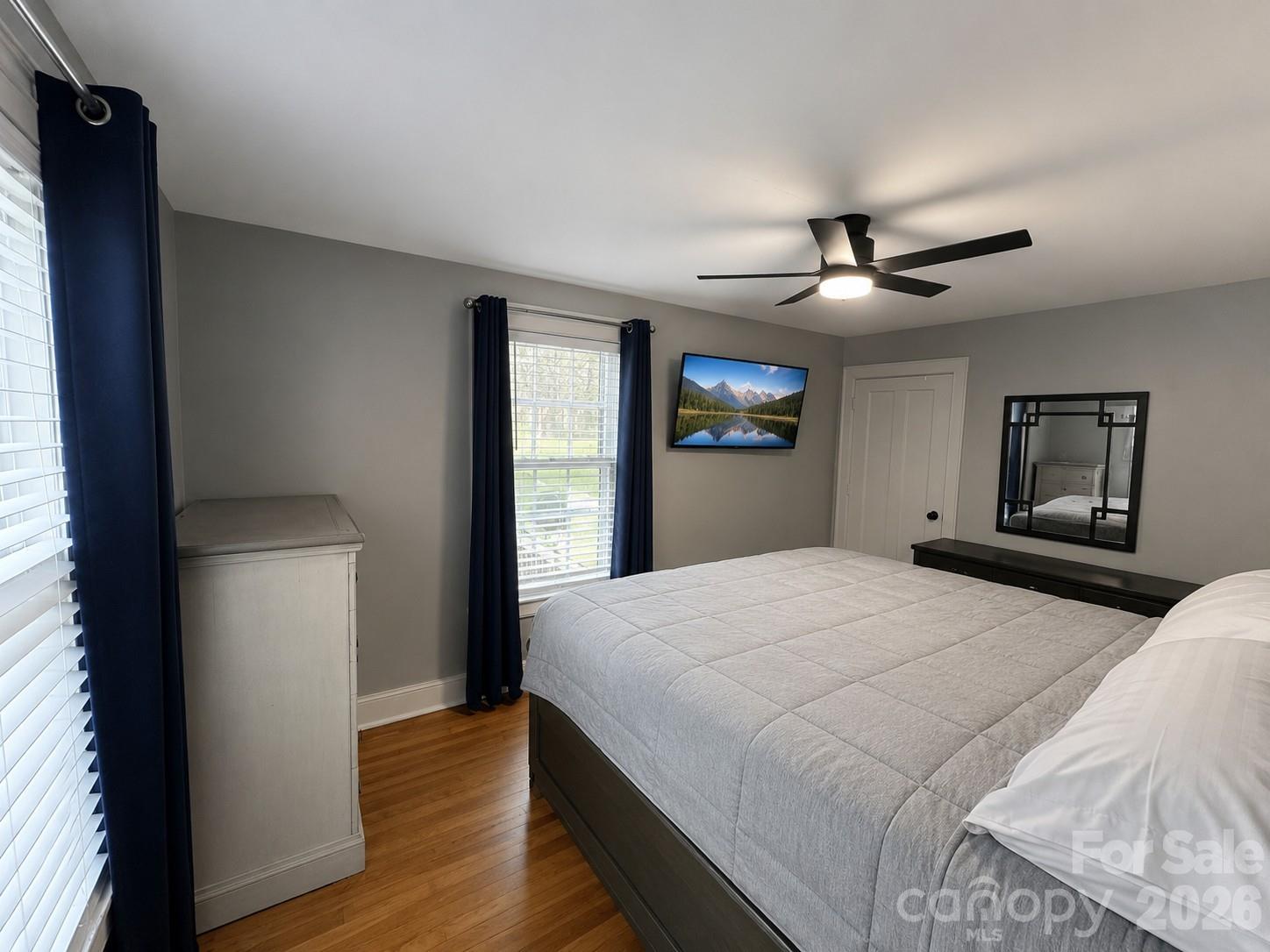 36 20th Avenue NE Hickory NC 28601