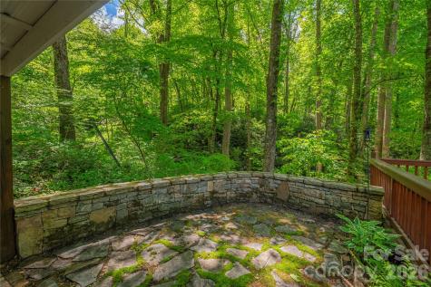 868 Cabin Flats Road Cullowhee NC 28723
