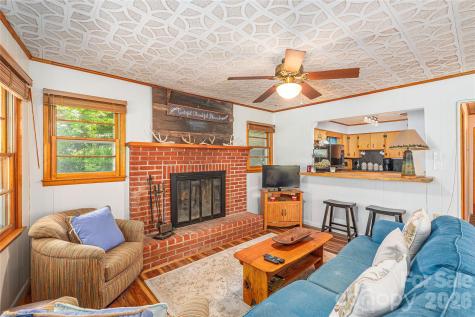 868 Cabin Flats Road Cullowhee NC 28723