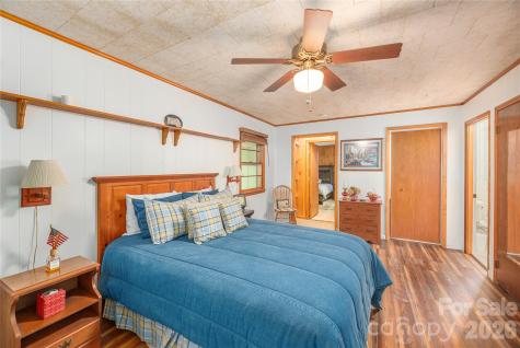 868 Cabin Flats Road Cullowhee NC 28723