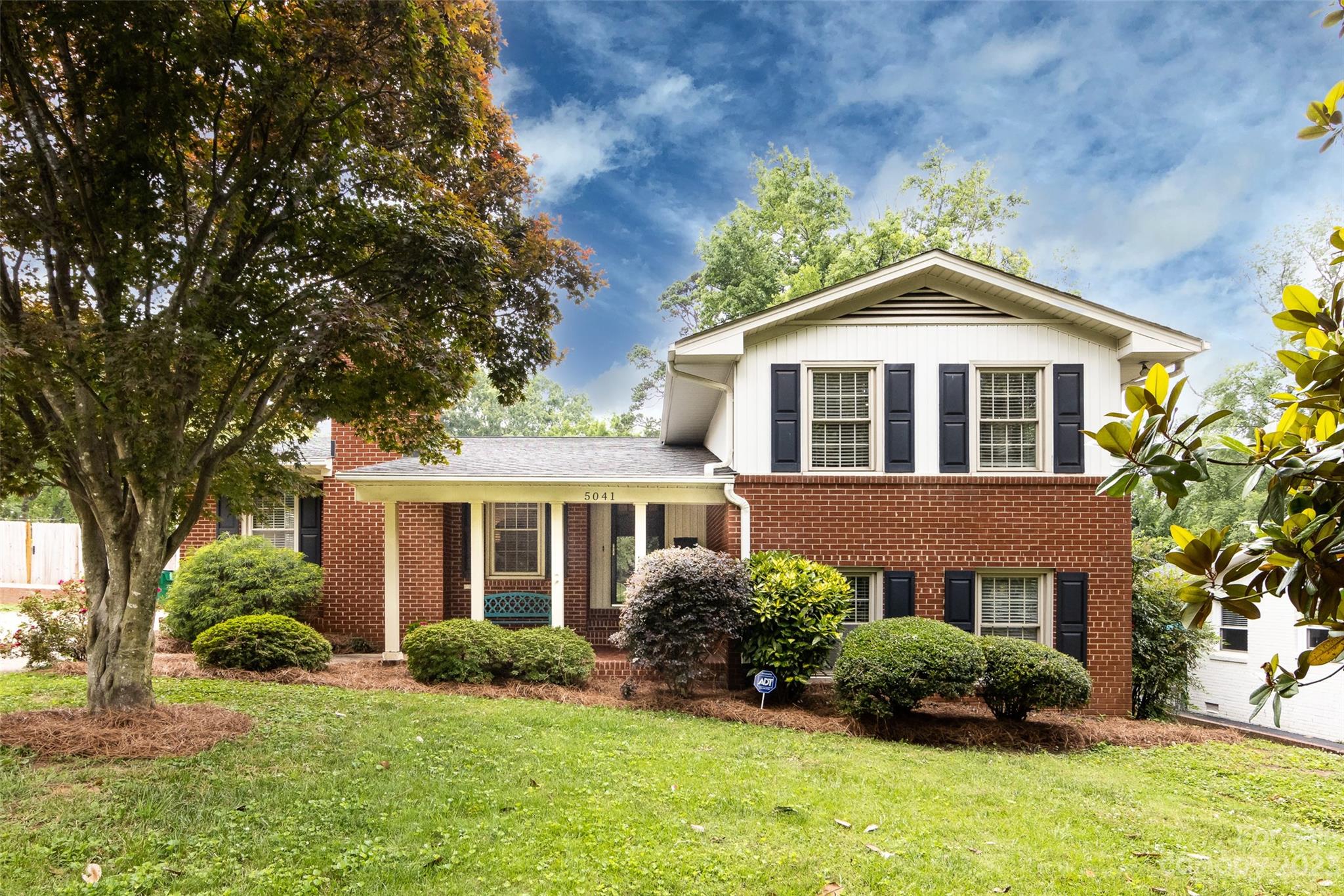 5041 Wedgewood Drive Charlotte NC 28210