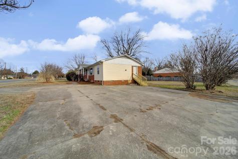 328 Old Concord Road Salisbury NC 28144
