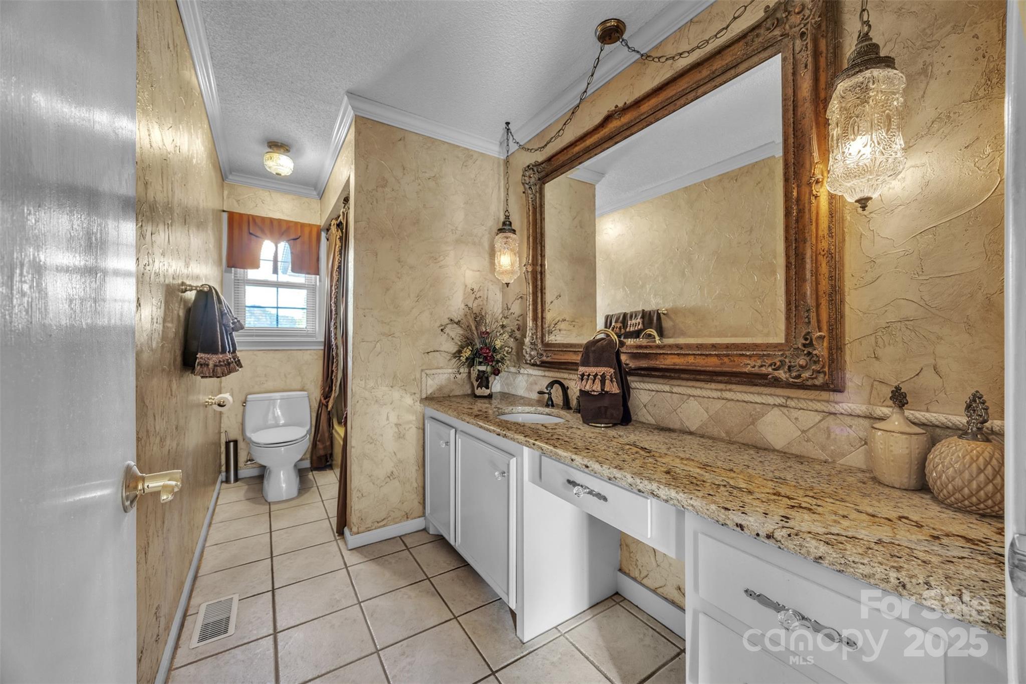 840 Happy Plains Road Taylorsville NC 28681