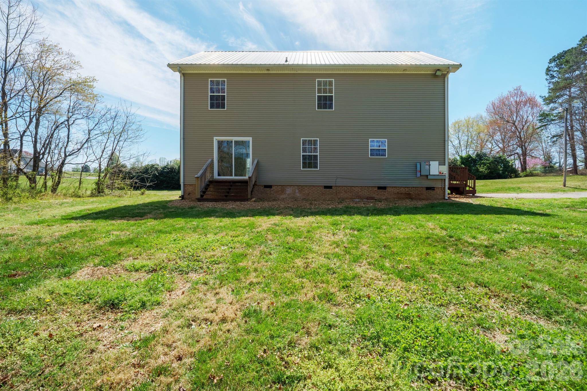 193 Red Hawk Lane Olin NC 28660