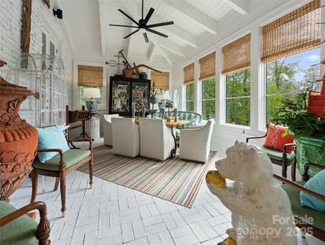 13084 Canada Road Tuckasegee NC 28783