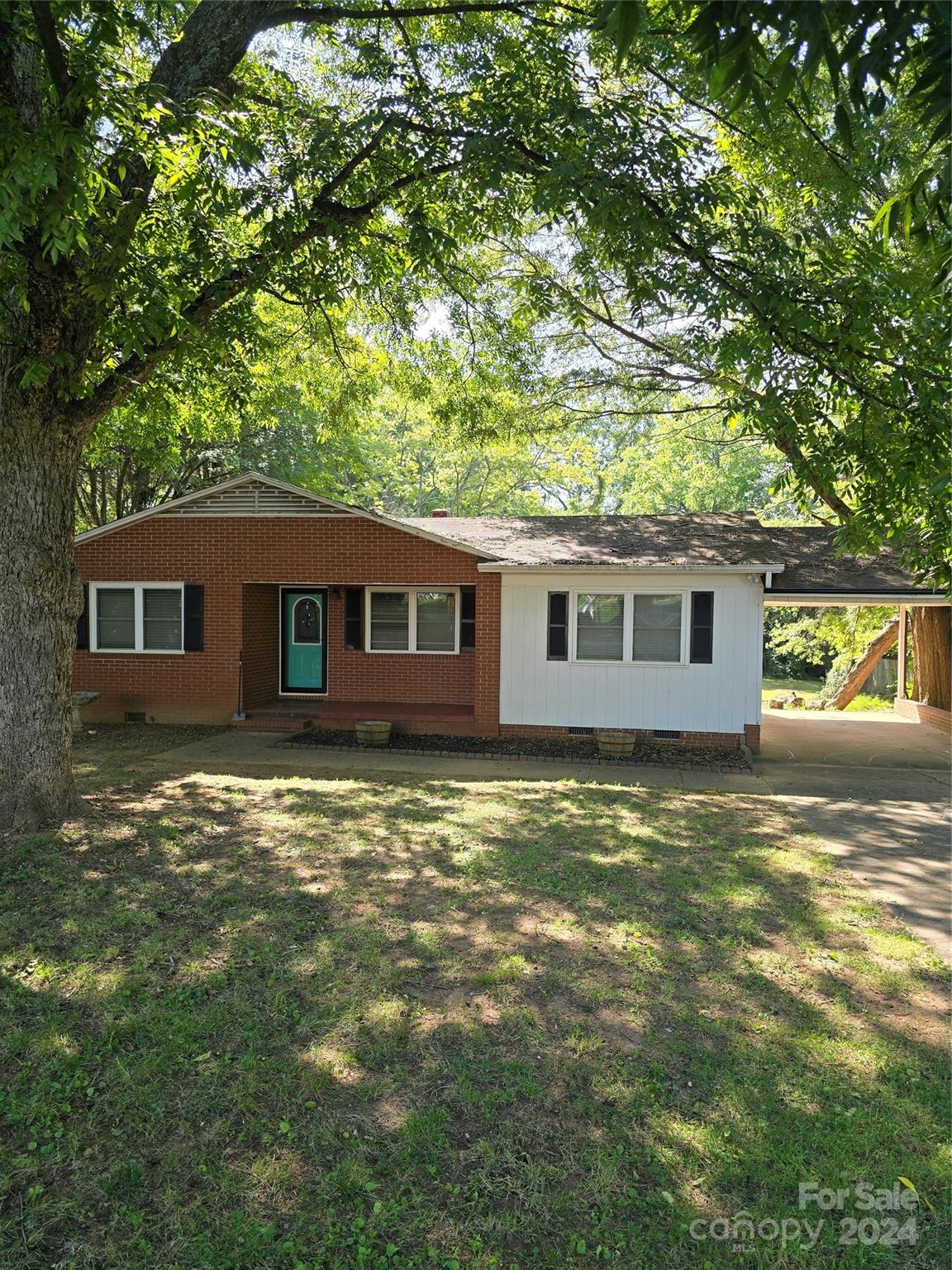260 Klutz Street Troutman NC 28166