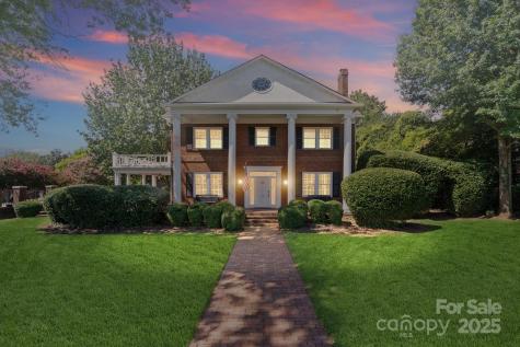 127 N Main Street Belmont NC 28012