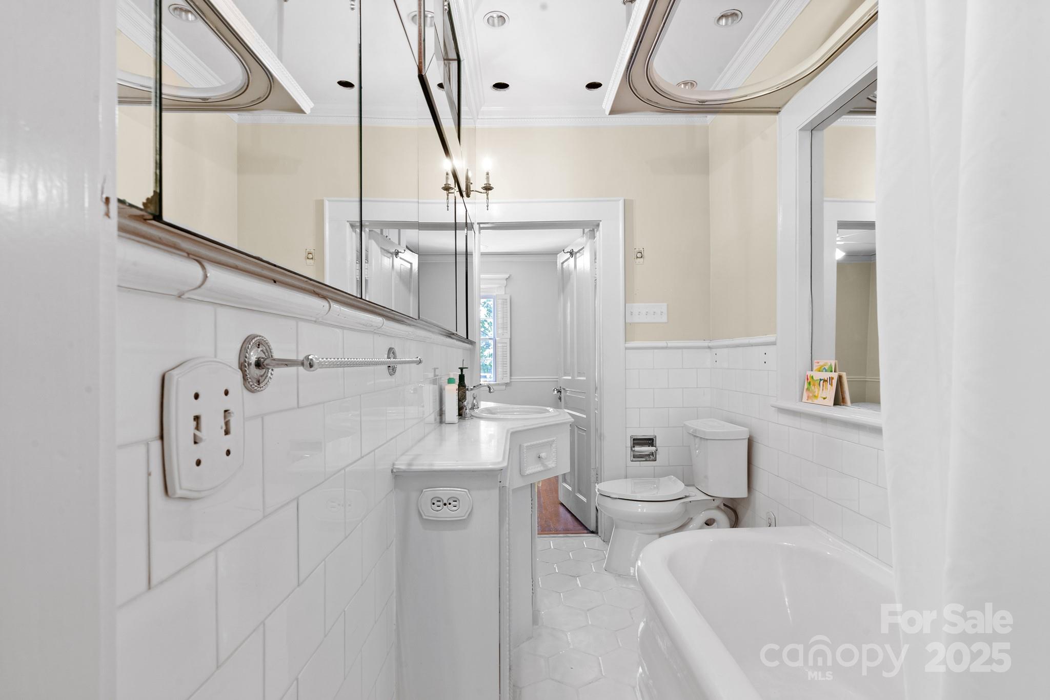 127 N Main Street Belmont NC 28012