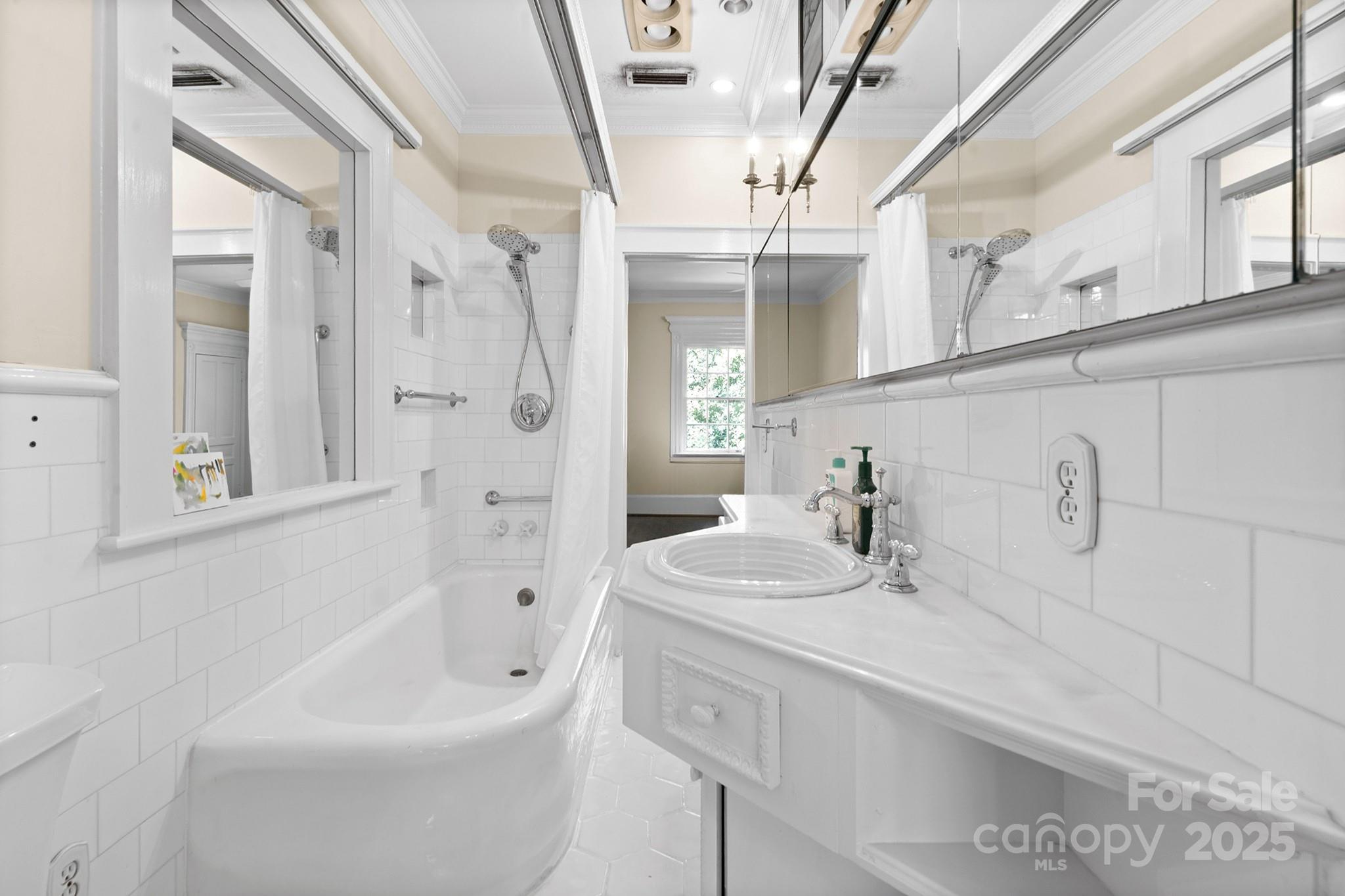 127 N Main Street Belmont NC 28012