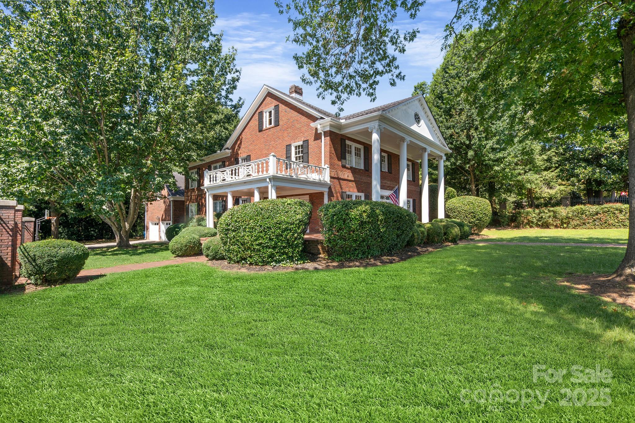 127 N Main Street Belmont NC 28012