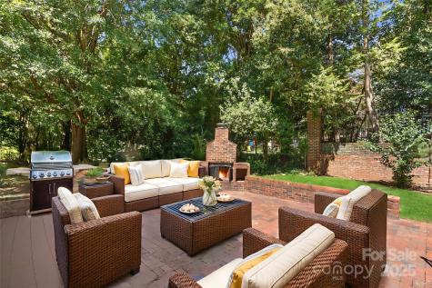 127 N Main Street Belmont NC 28012