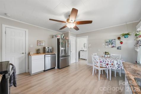 122 Settlemyre Road Morganton NC 28655