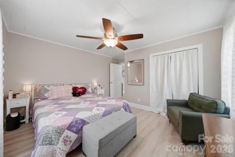 122 Settlemyre Road Morganton NC 28655