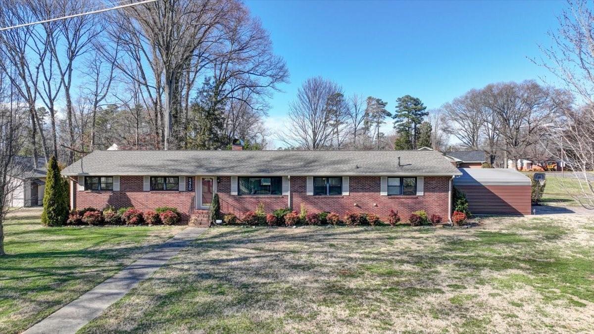 2420 Mary Ann Drive Charlotte NC 28214