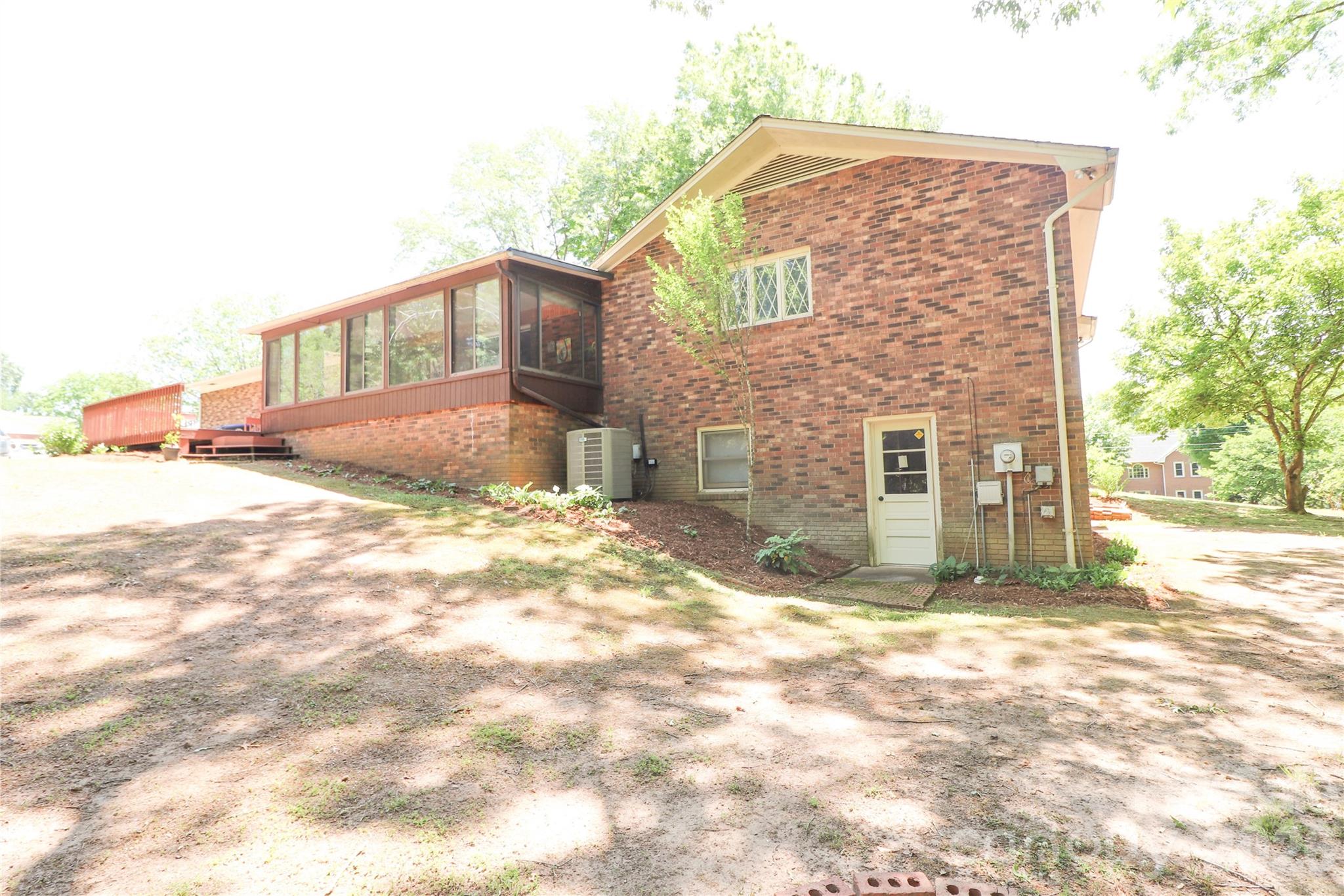 112 Forest Avenue NE Valdese NC 28690
