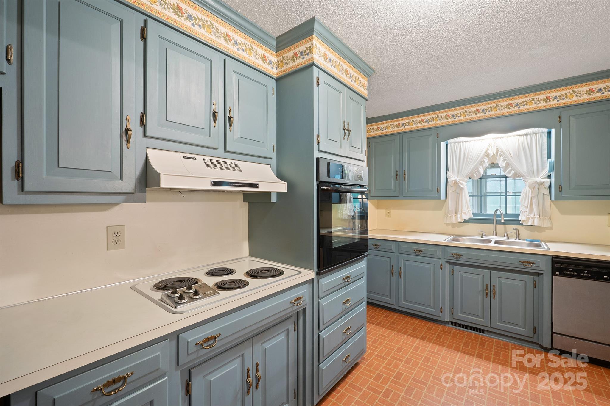 112 Julia Drive Lincolnton NC 28092