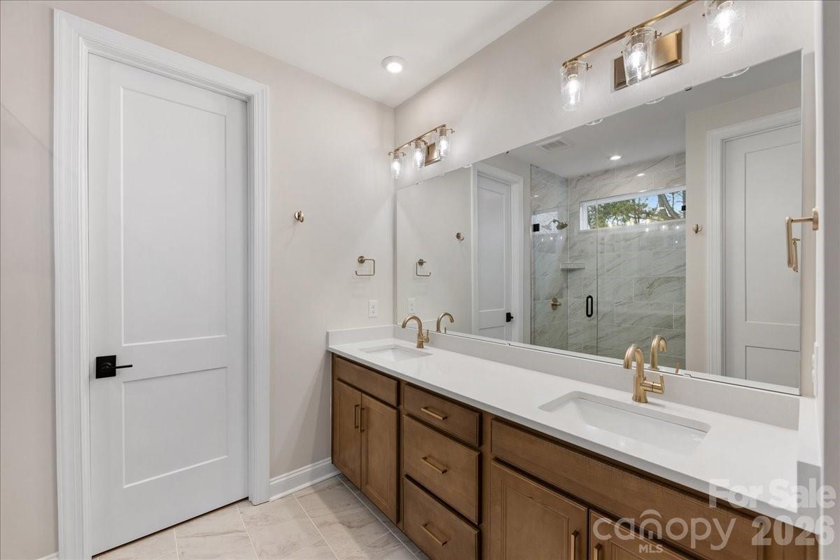 14014 Meera Lane Charlotte NC 28277