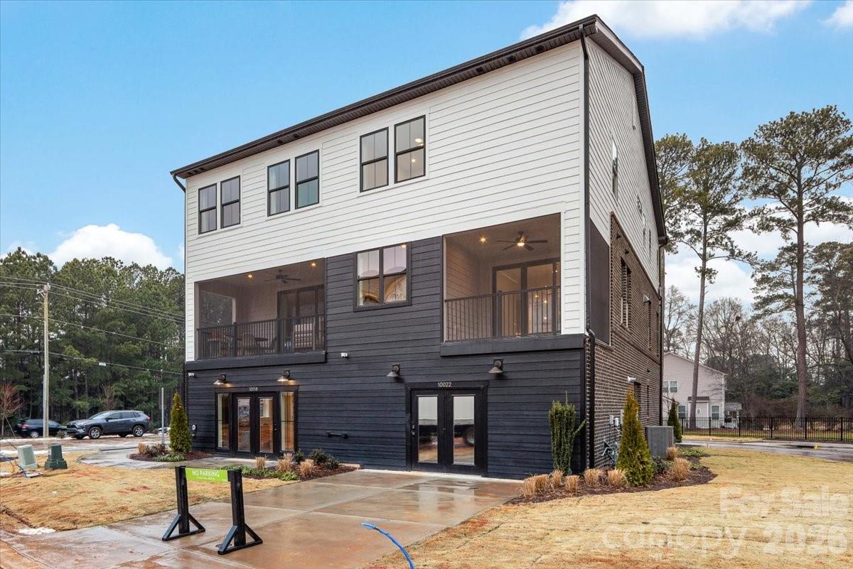 14014 Meera Lane Charlotte NC 28277