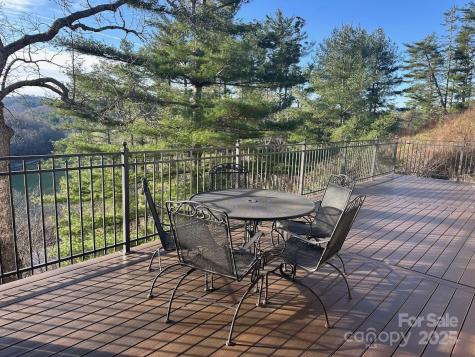 520 E Landing Ridge Circle Jefferson NC 28640