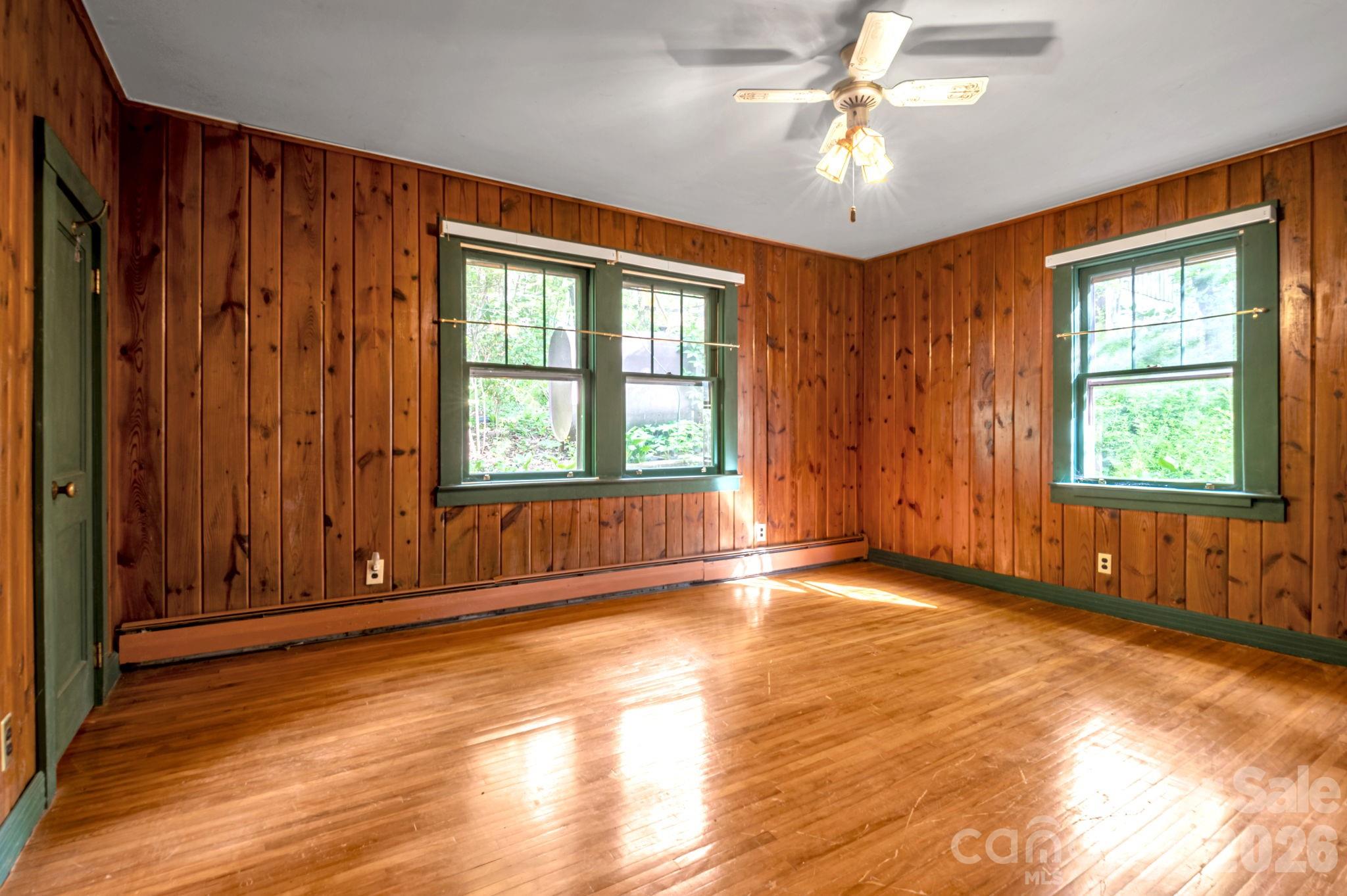 257 Pine Street Black Mountain NC 28711