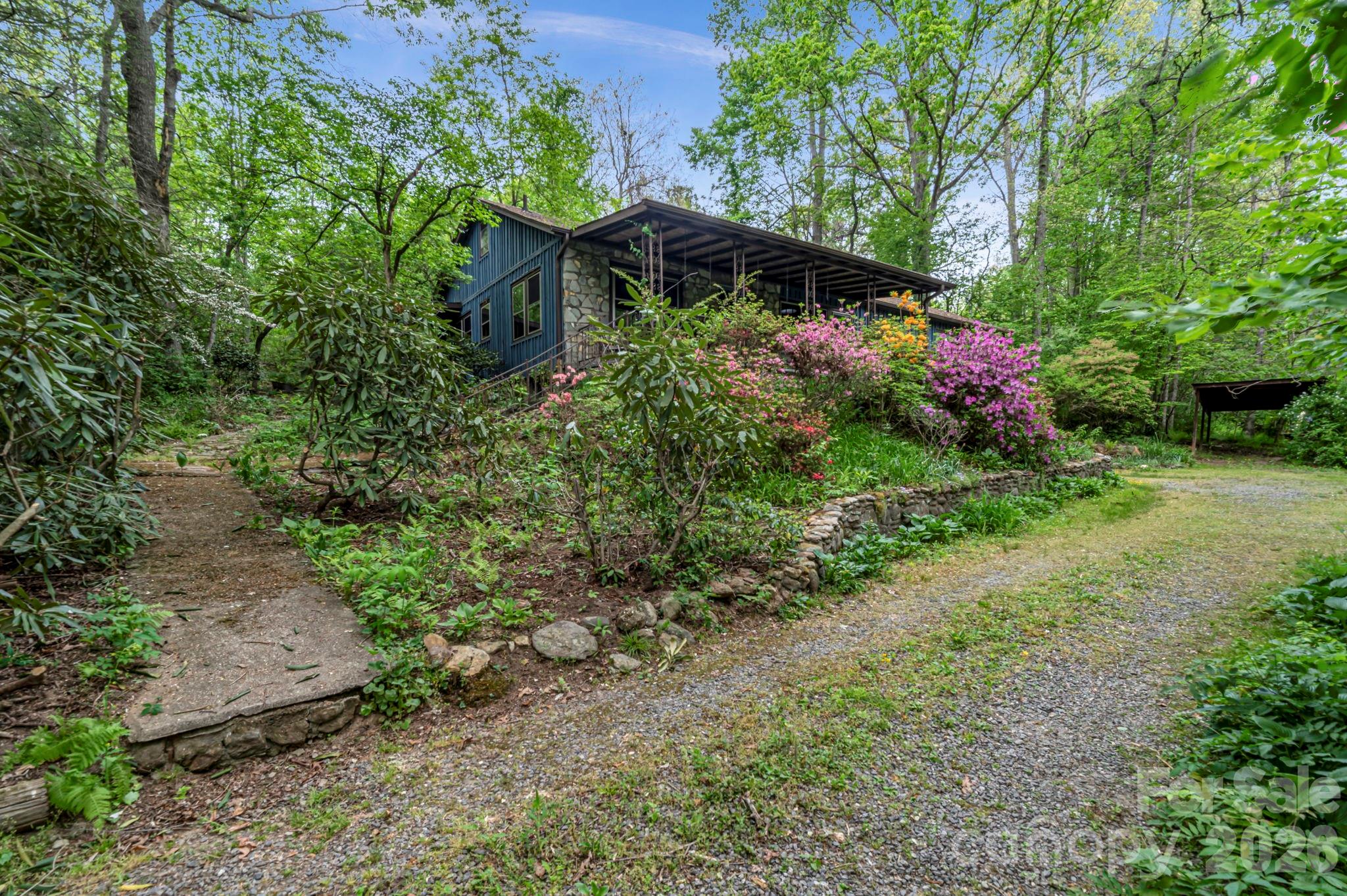 257 Pine Street Black Mountain NC 28711