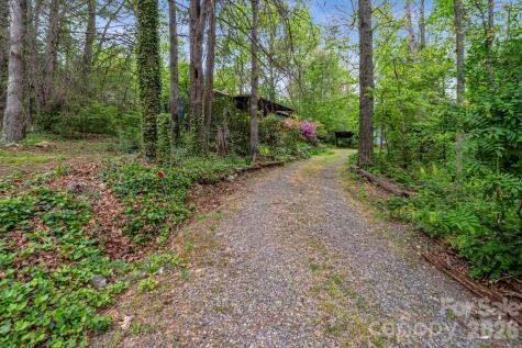 257 Pine Street Black Mountain NC 28711