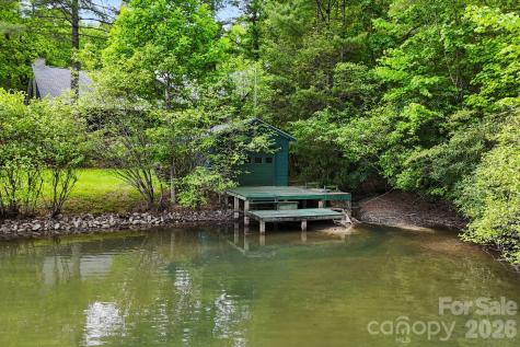 1592 Eagle Lake Drive Brevard NC 28712