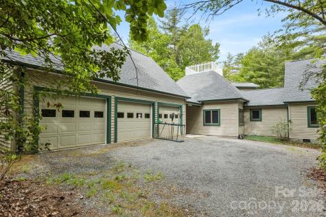 1592 Eagle Lake Drive Brevard NC 28712