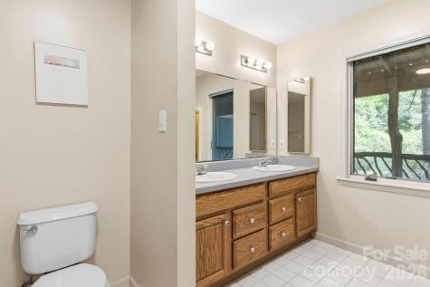 1592 Eagle Lake Drive Brevard NC 28712