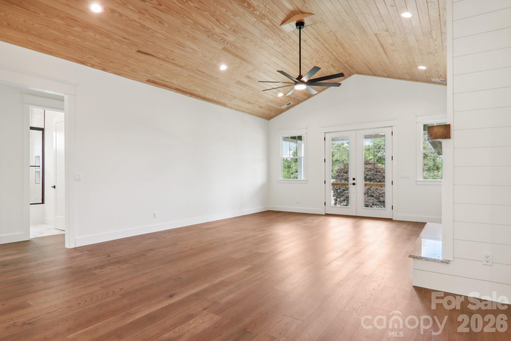 62 Maple Knoll Drive Hendersonville NC 28792