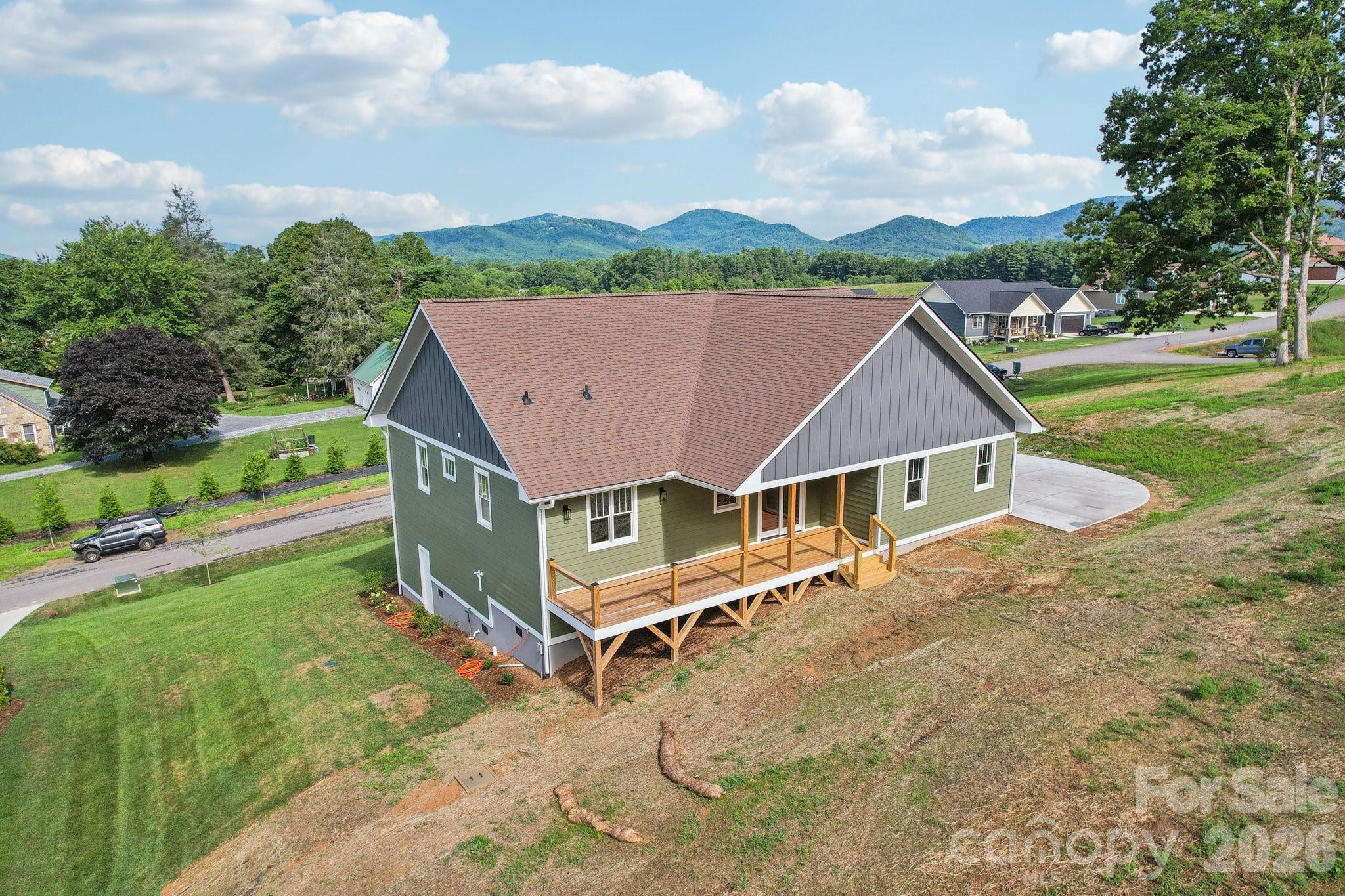 62 Maple Knoll Drive Hendersonville NC 28792