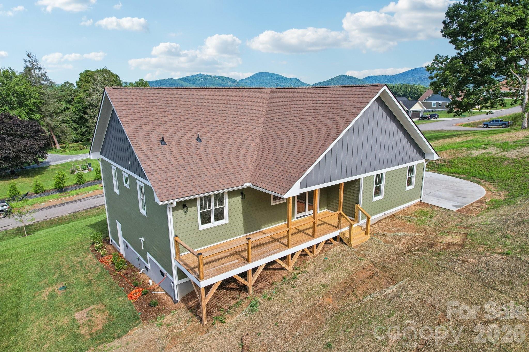 62 Maple Knoll Drive Hendersonville NC 28792
