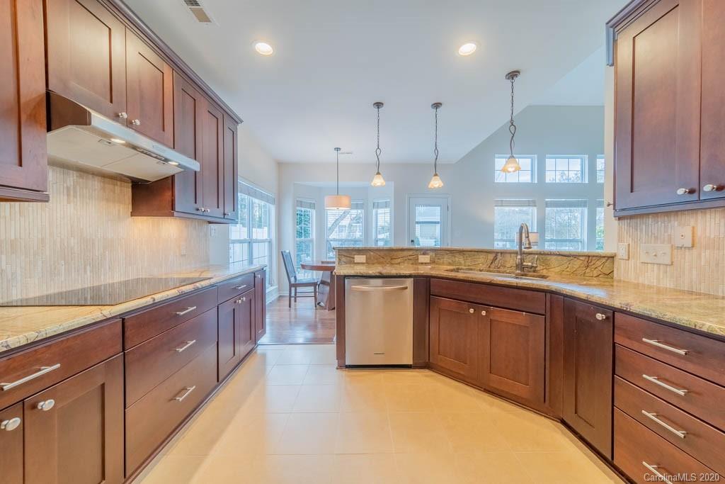 7000 Lenhart Drive Charlotte NC 28226