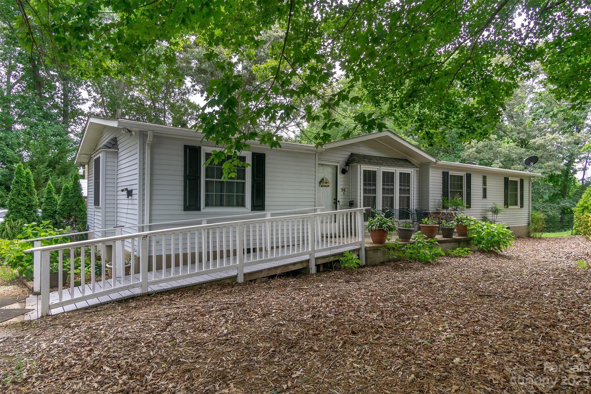 94 Blake Road Fletcher NC 28732