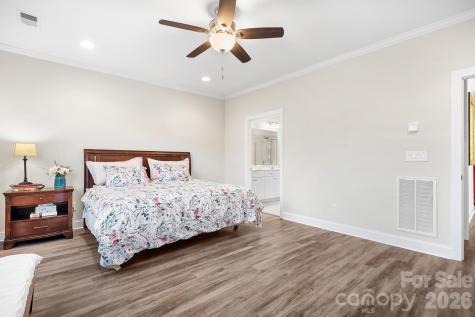 6296 Raven Rock Drive Denver NC 28037