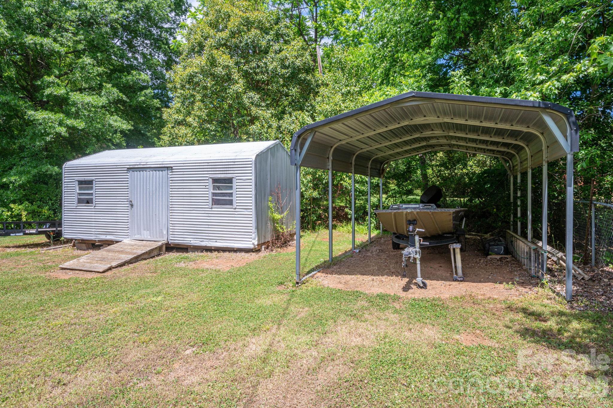 2173 Dale Avenue Lincolnton NC 28092