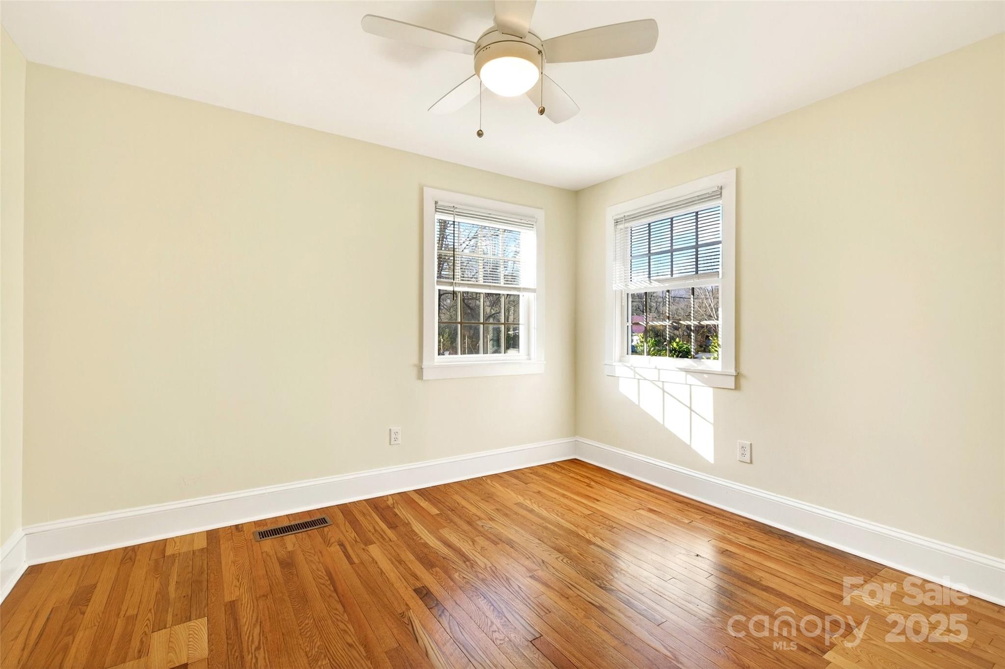 212 Vance Avenue Black Mountain NC 28711