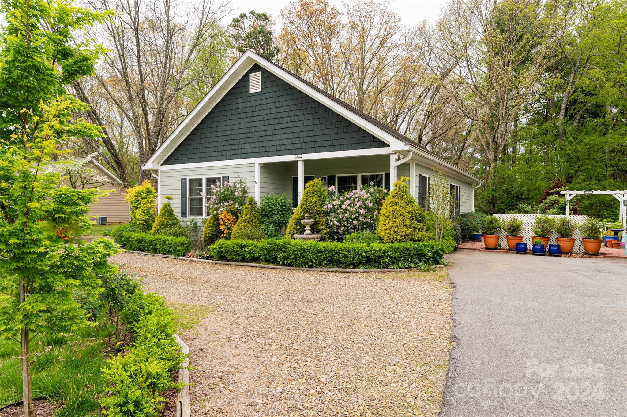 255 Brooklyn Road Asheville NC 28803