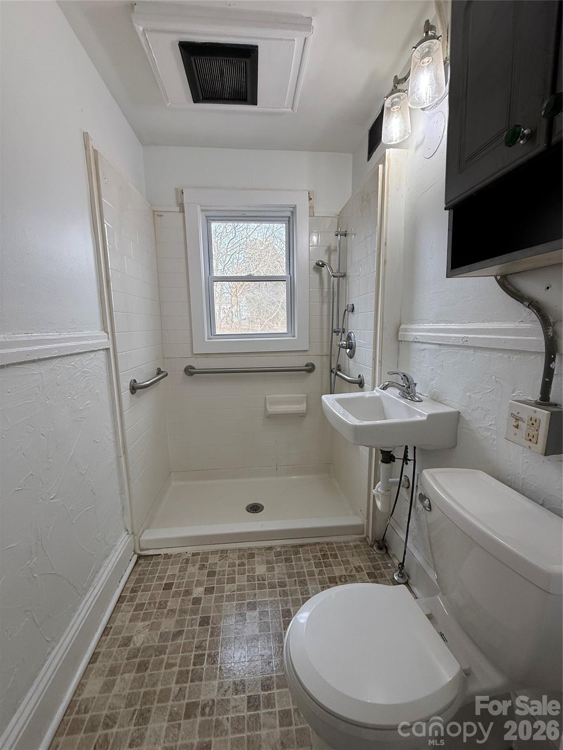 712 Griffin Avenue NW Valdese NC 28690