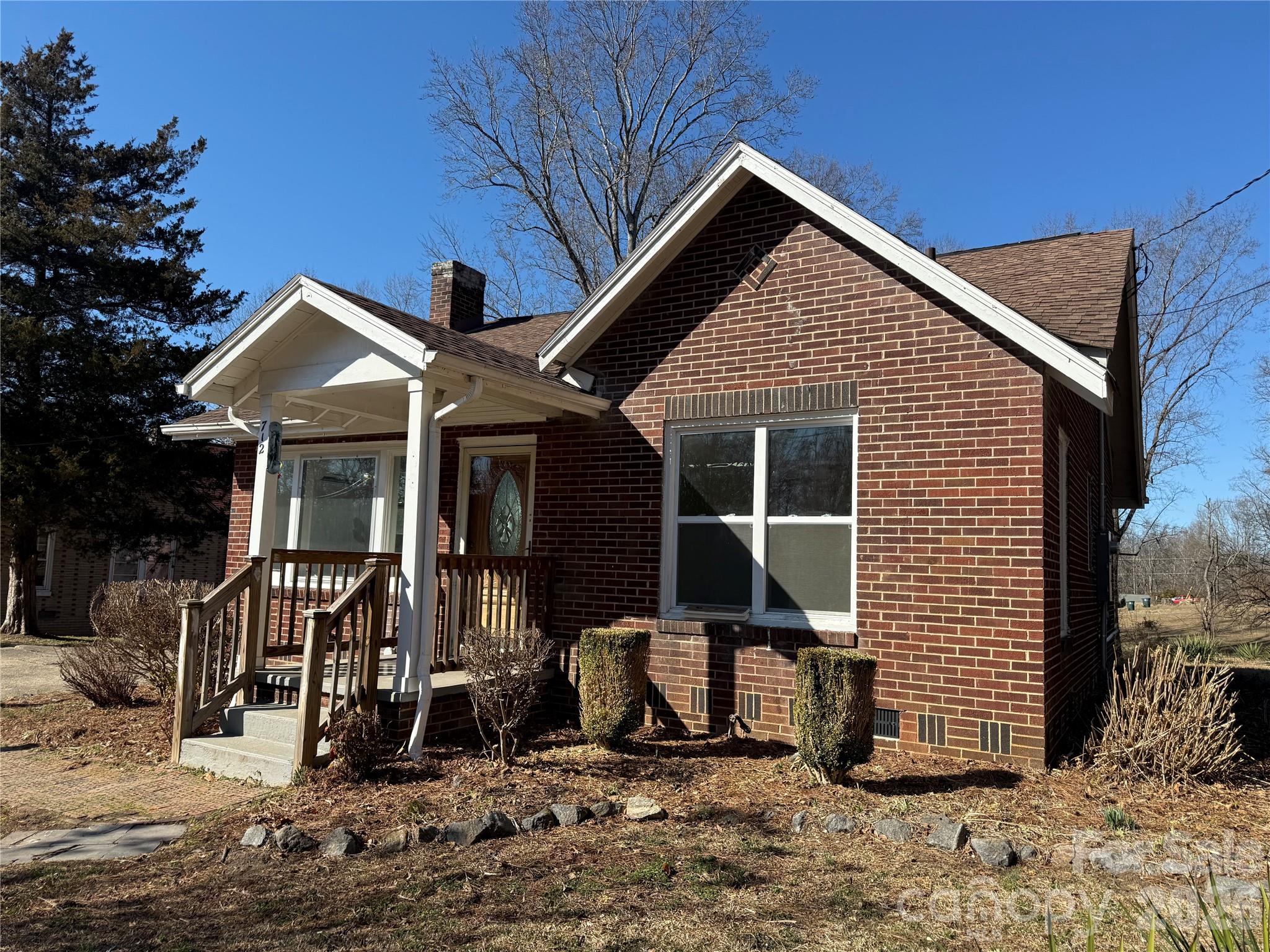 712 Griffin Avenue NW Valdese NC 28690