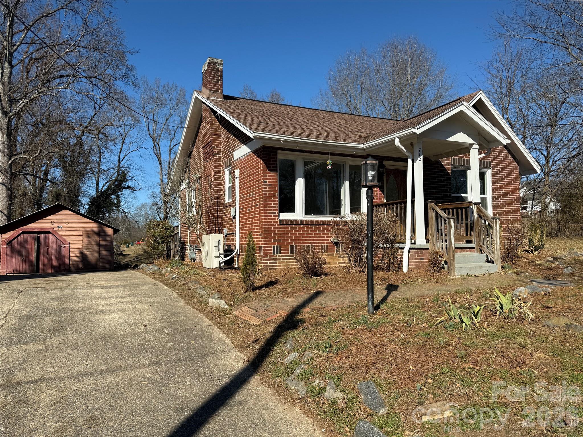 712 Griffin Avenue NW Valdese NC 28690