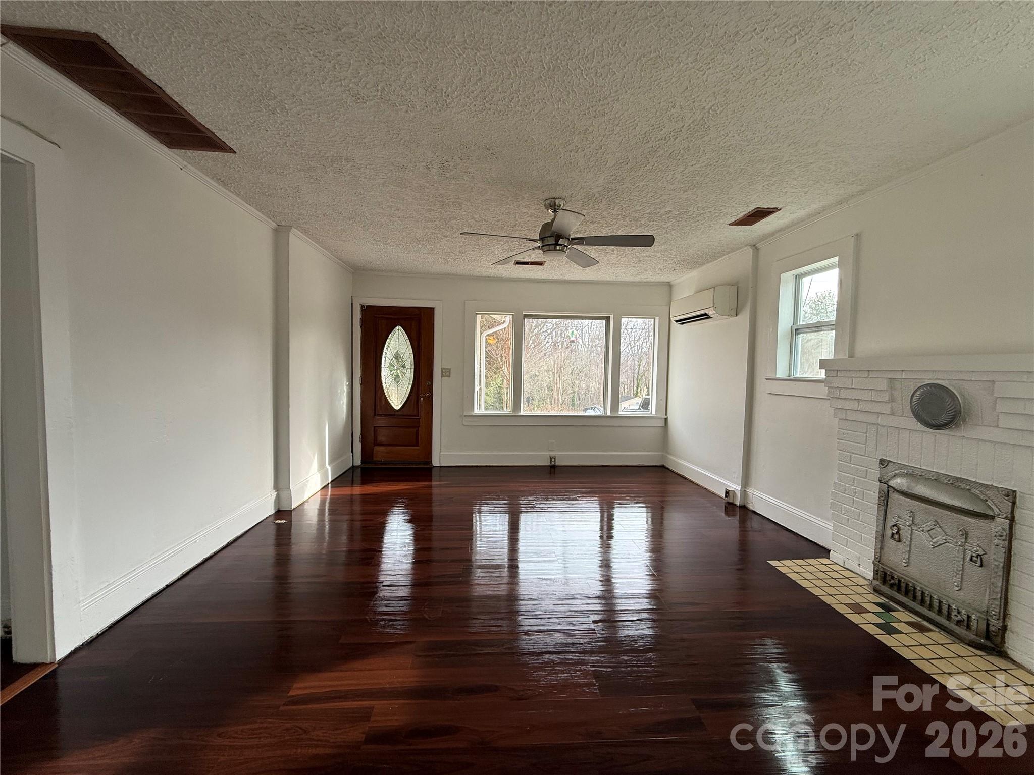 712 Griffin Avenue NW Valdese NC 28690