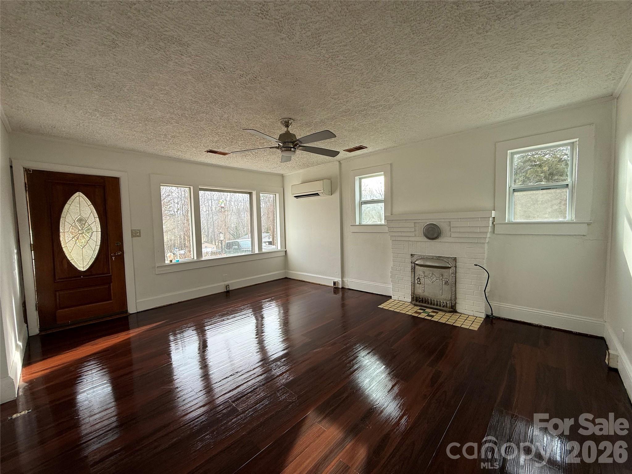 712 Griffin Avenue NW Valdese NC 28690