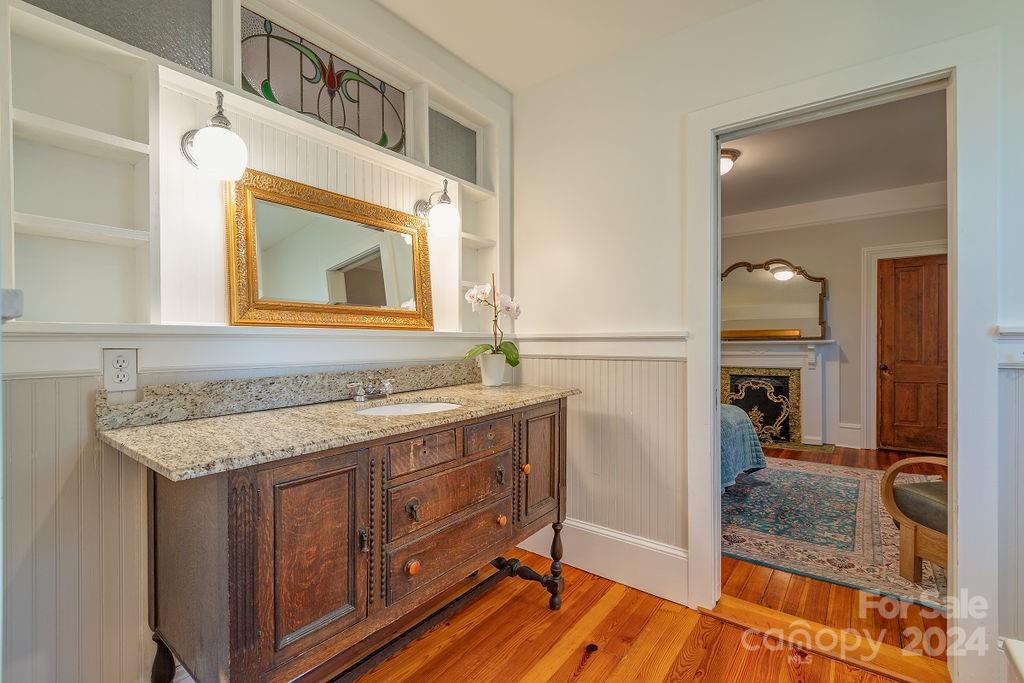 19 Washington Road Asheville NC 28801